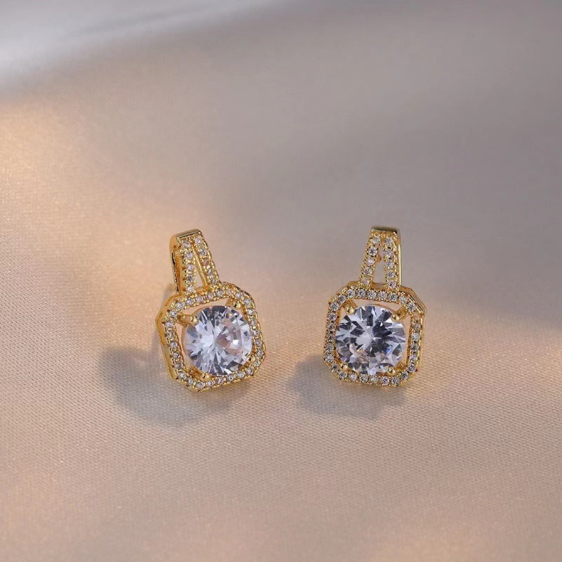 Gold-Tone Zircon Gem Jewelry Set Choker Necklace, Stud Earrings, and Statement Ring for Women