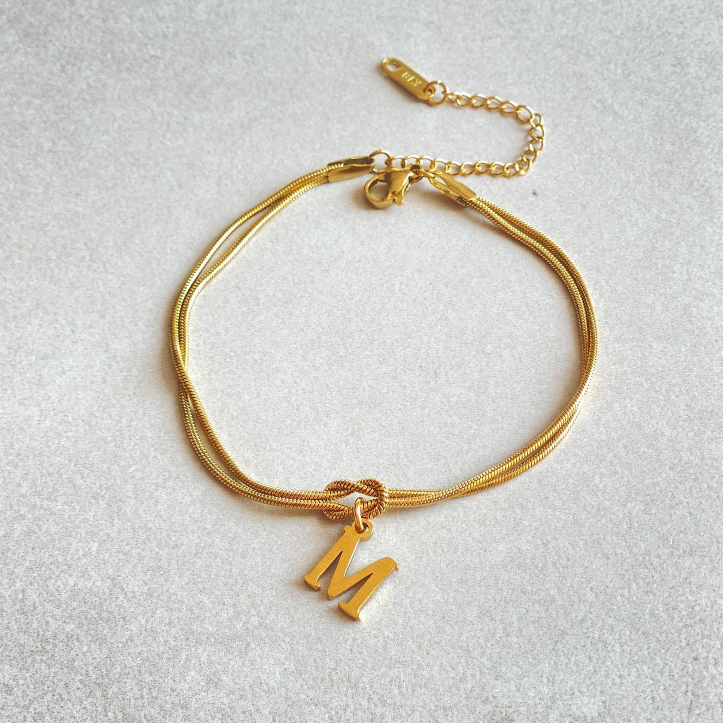 Personalized Love Knot Initial Bracelet Gold Snake Chain Stainless Steel Jewelry for Couples